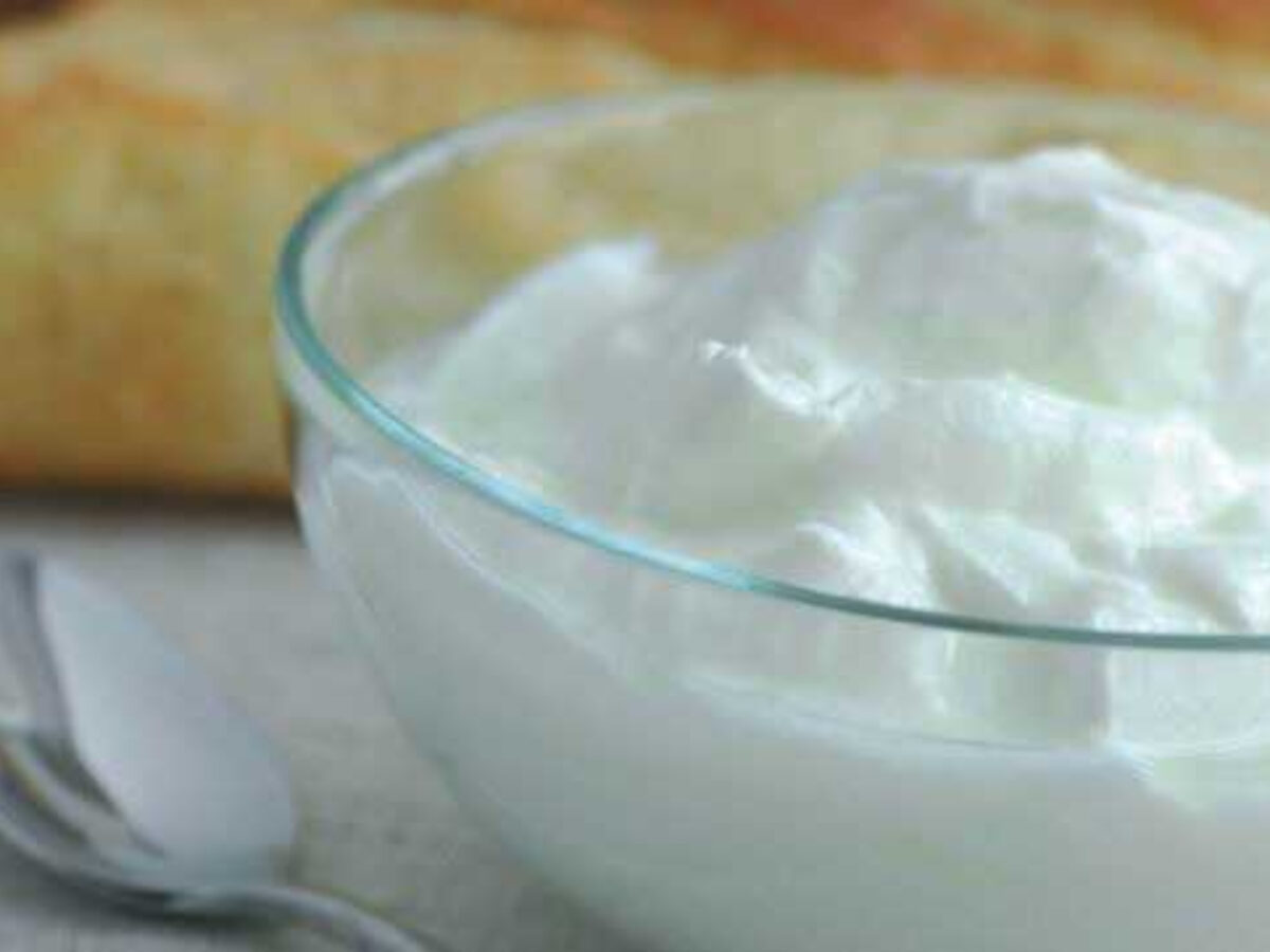 Ανακαλείται πασίγνωστο γιαούρτι από την αγορά που περιέχει κομμάτια από γυαλί (Φωτογραφία)