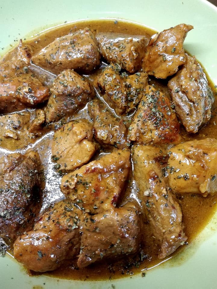 Χοιρινές-μπουκιές-με-μπύρα-