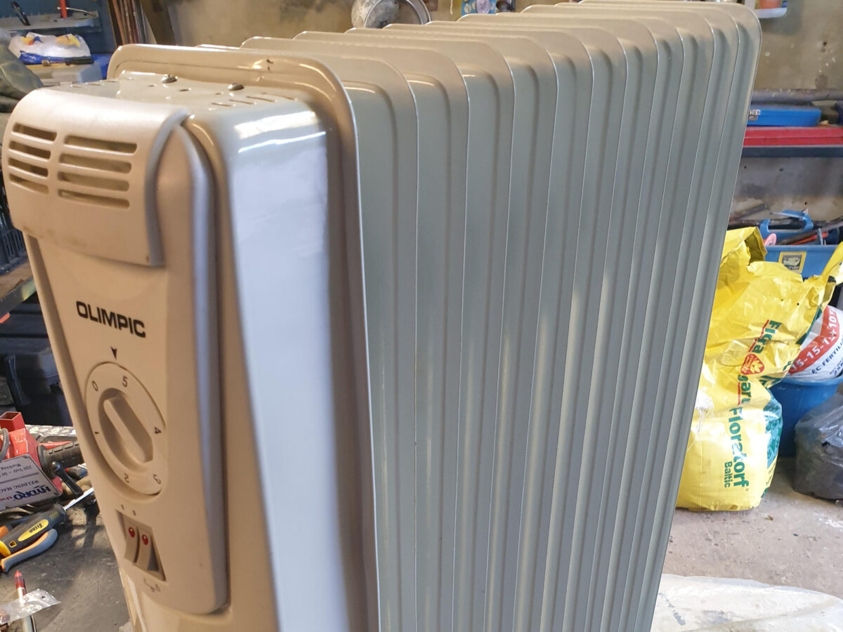 Χρησιμοποιείς καλοριφέρ λαδιού; Τα λάθη που μπορεί να γίνουν επικίνδυνα