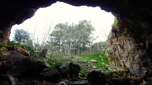 Δεν καπνίζει κανείς εκτός από τις καμινάδες: Αυτό είναι το ελληνικό χωριό στο οποίο απαγορεύεται το κάπνισμα 