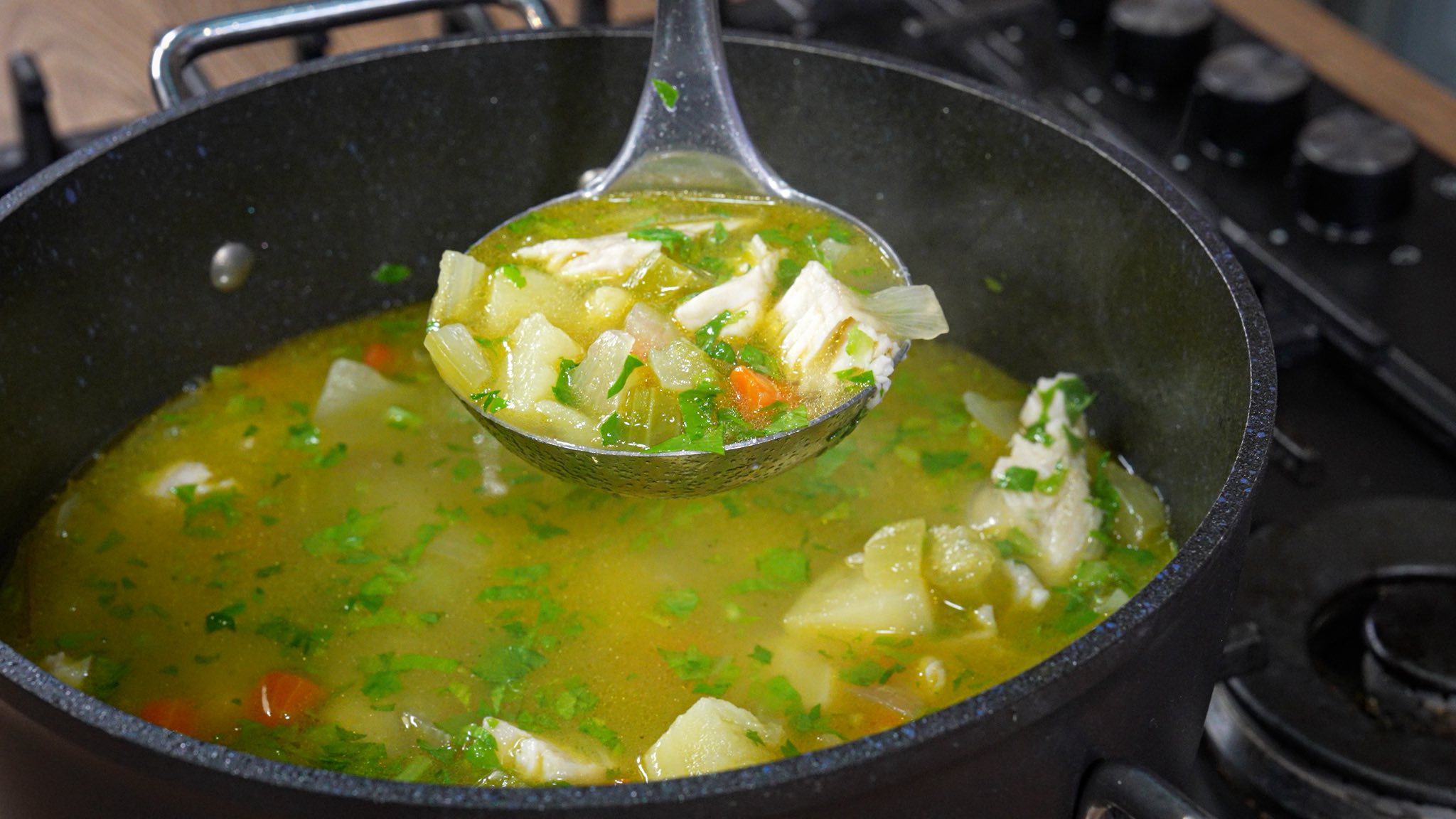 Ελαφριά ψαρόσουπα για παιδιά