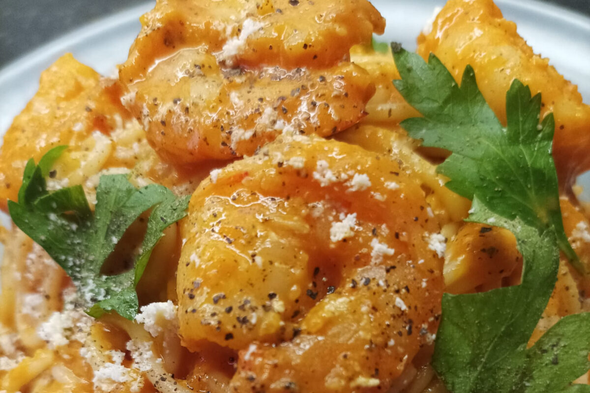 Η γαριδομακαρονάδα της Σαρακοστής