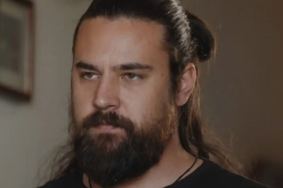 Η Γη της Ελιάς: Ο Παυλής αλλάζει ολοκληρωτικά και τους ξαφνιάζει όλους