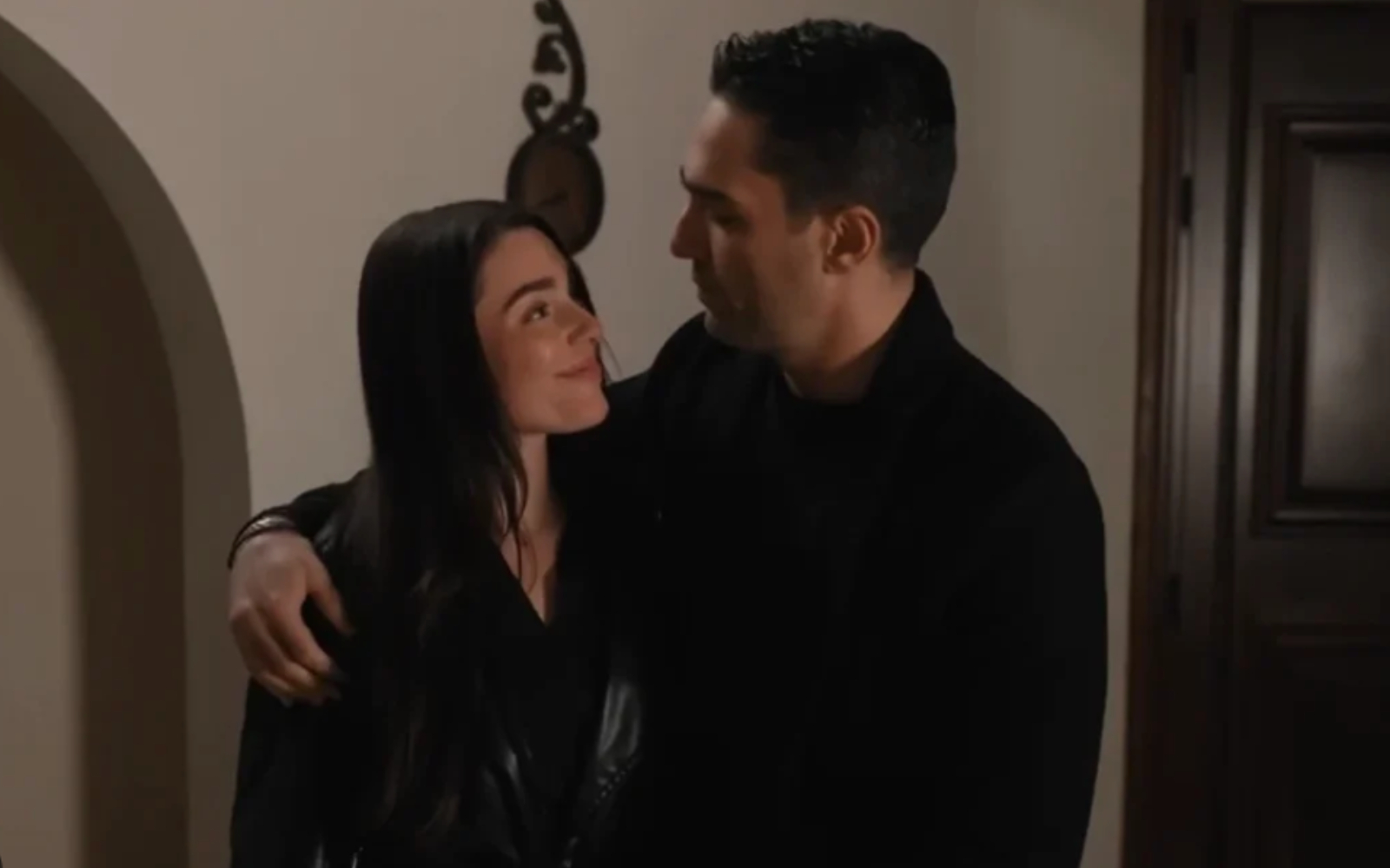 Η Γη της Ελιάς: Τα ζευγάρια της σειράς που βρίσκονται μία ανάσα από το τέλος