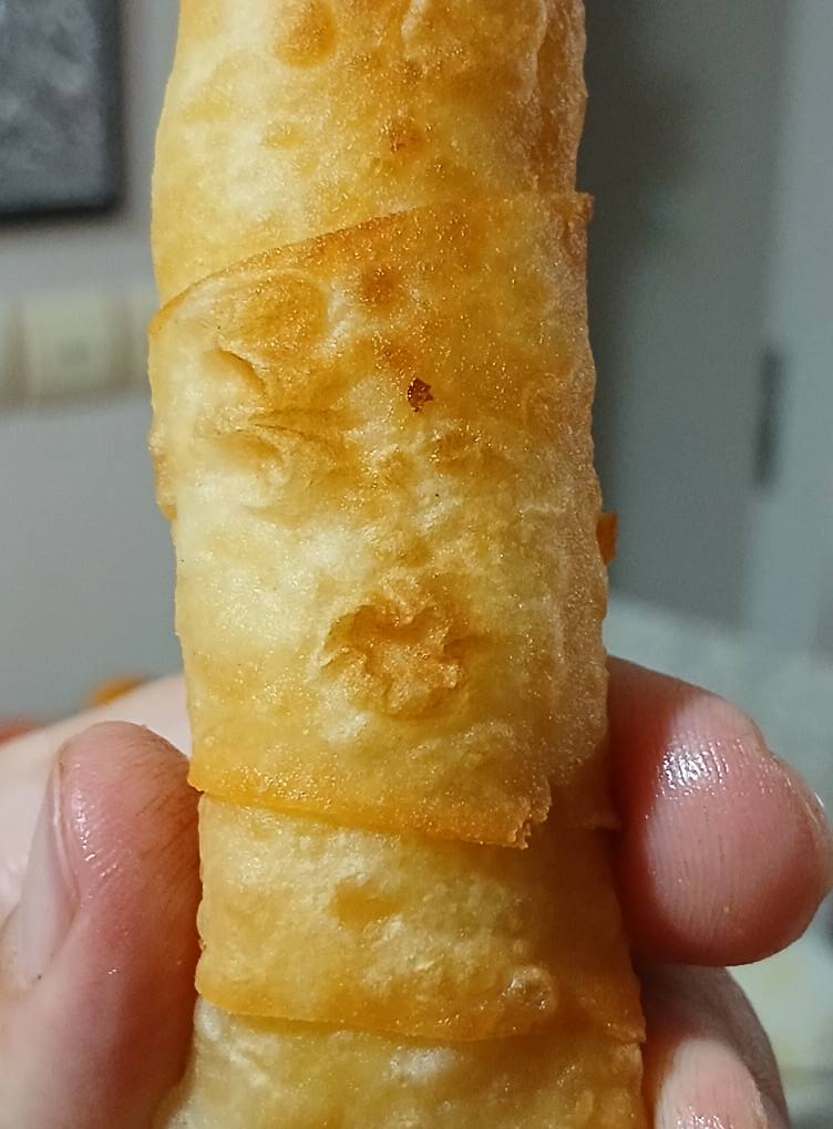 Γρήγορα τυρομπουρεκάκια με φέτα και ρεγκάτο