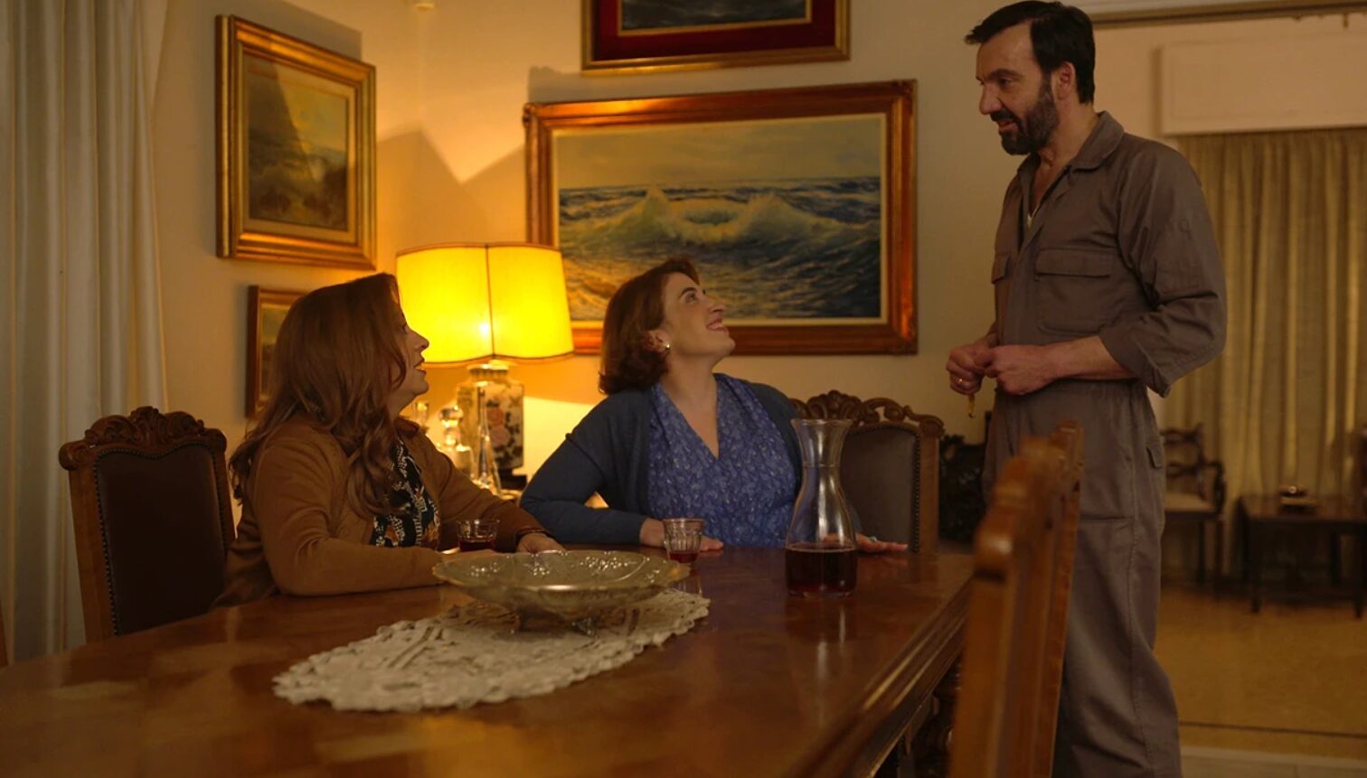 Ηλέκτρα επόμενα επεισόδια Γ’ κύκλος: 89, 90, 91, 92, 93, 94