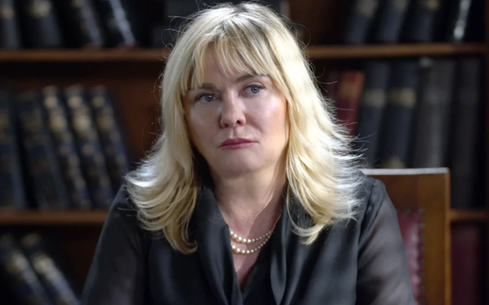 Ηλέκτρα: Το μυστικό κουτί που καταστρέφει ολοκληρωτικά την Φιόνα