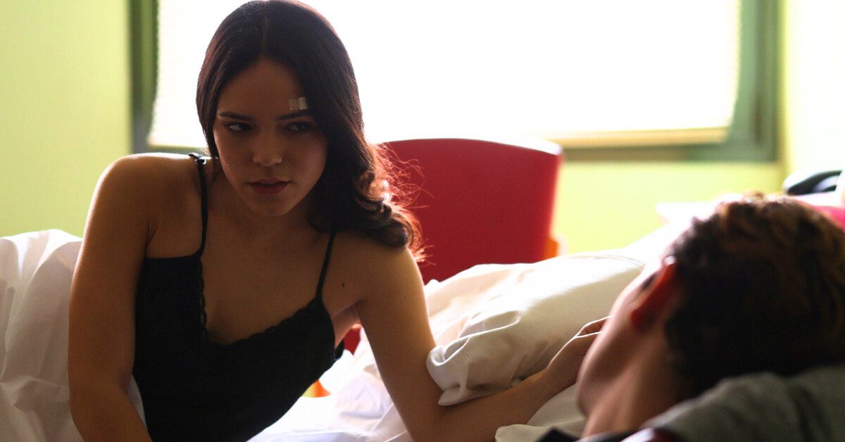 Να μ' αγαπάς-Φωτεινή Να μ' αγαπάς-Φωτεινή