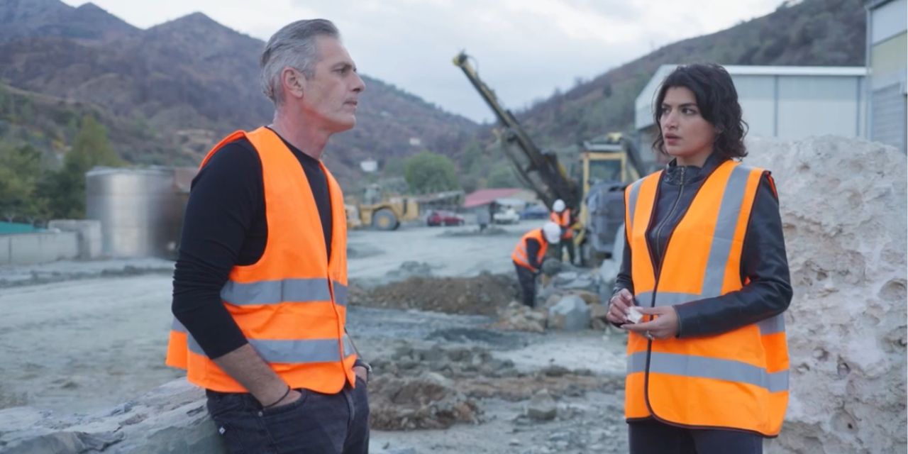 Η Γη της Ελιάς-Αντώνης-Χριστιάνα Η Γη της Ελιάς-Αντώνης-Χριστιάνα