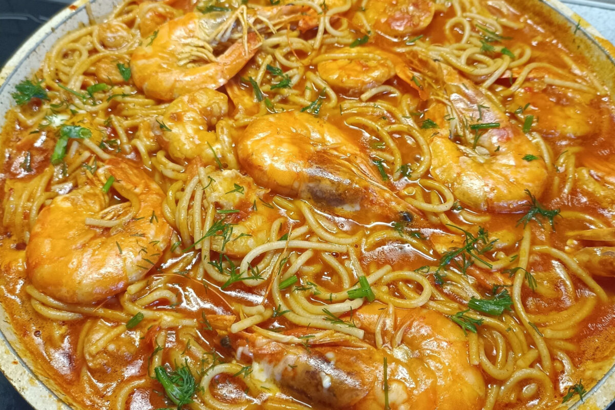 Η καλύτερη γαριδομακαρονάδα για τη Καθαρά Δευτέρα 2026