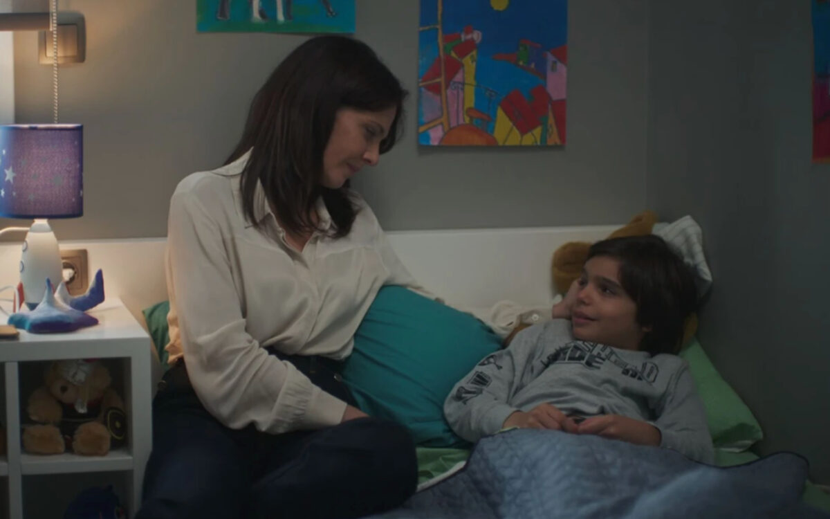 Μια νύχτα μόνο: Γίνεται άσπλαχνη μάνα και απαρνείται το ίδιο της το παιδί