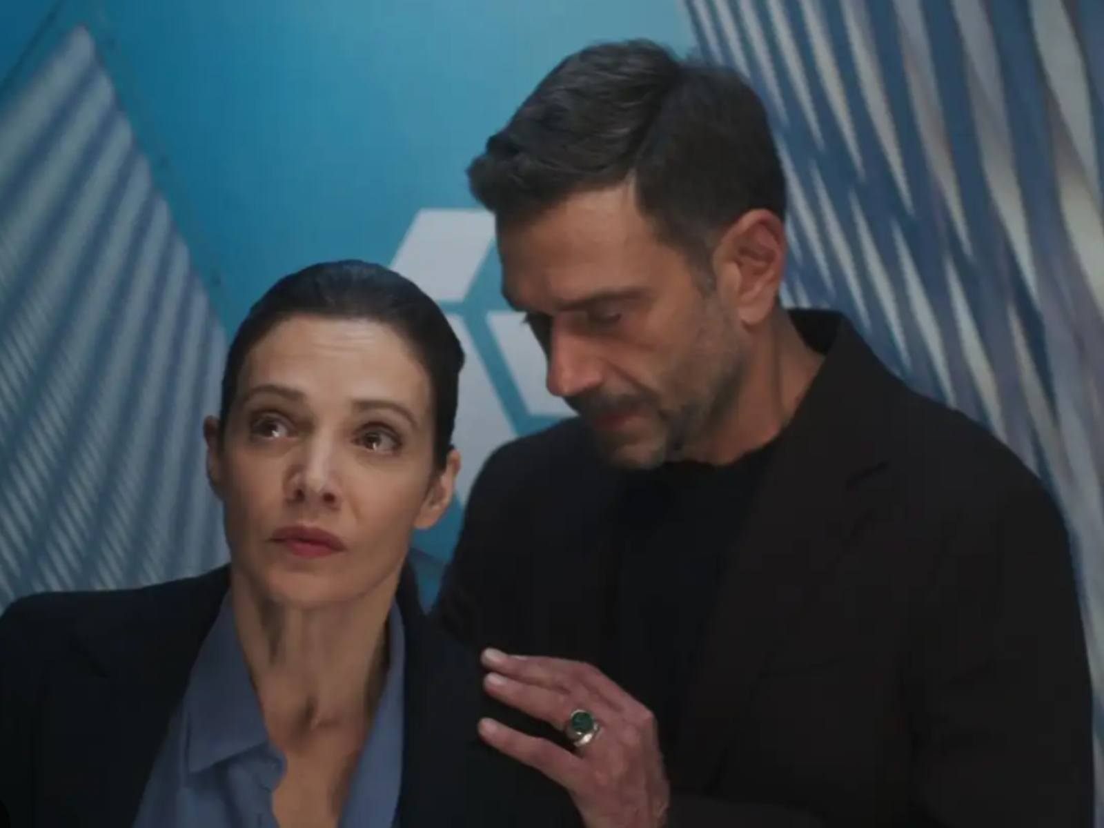 Μια νύχτα μόνο: Ο Σταύρος μαθαίνει το μεγάλο μυστικό και πολεμάει οργισμένος την Αρετή