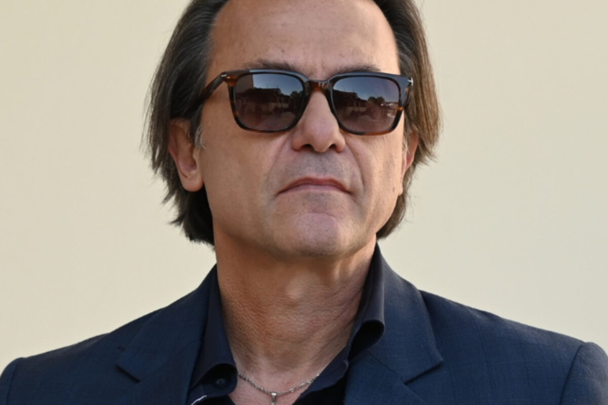 Να μ' αγαπάς: Ο Άγγελος στου Χάρου τα δόντια και η ελπίδα σβήνει