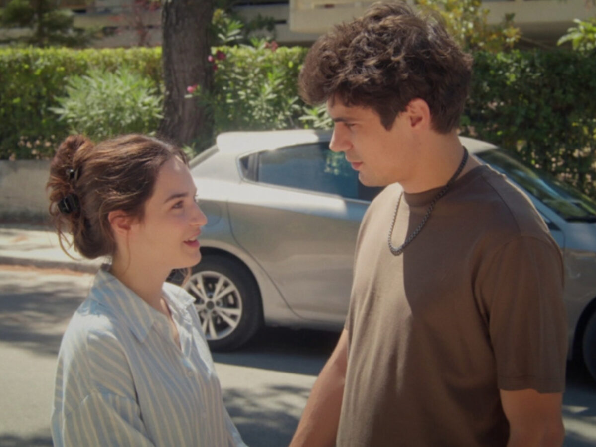 Να μ' αγαπάς: Η Άννα παντρεύεται τον Λευτέρη και διώχνει την Σοφία κακήν κακώς από τον γάμο