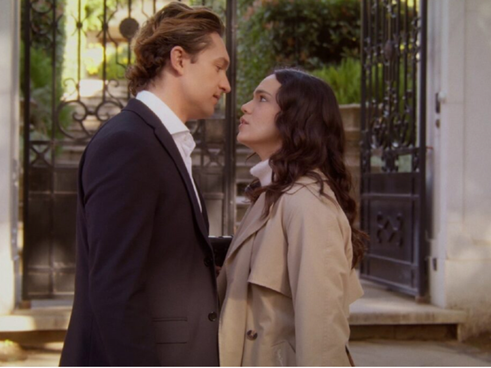 Να μ' αγαπάς: Ορφέας και Φωτεινή παντρεύονται