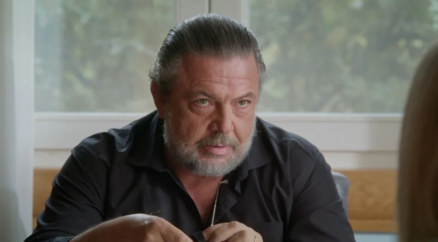 Να μ' αγαπάς-Θεόφιλος