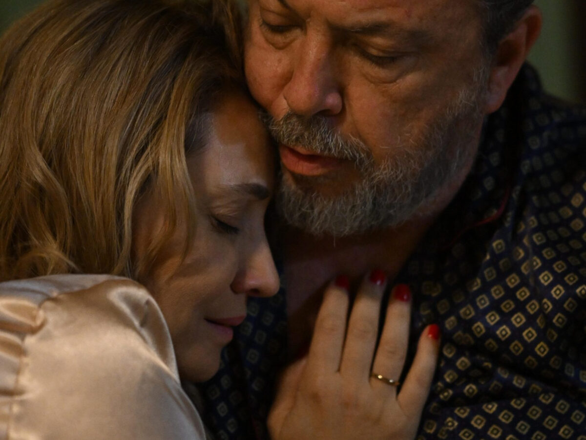 Να μ'αγαπάς: Οι ρόλοι αντιστρέφονται και ο Θεόφιλος πέφτει θύμα της Ζωής