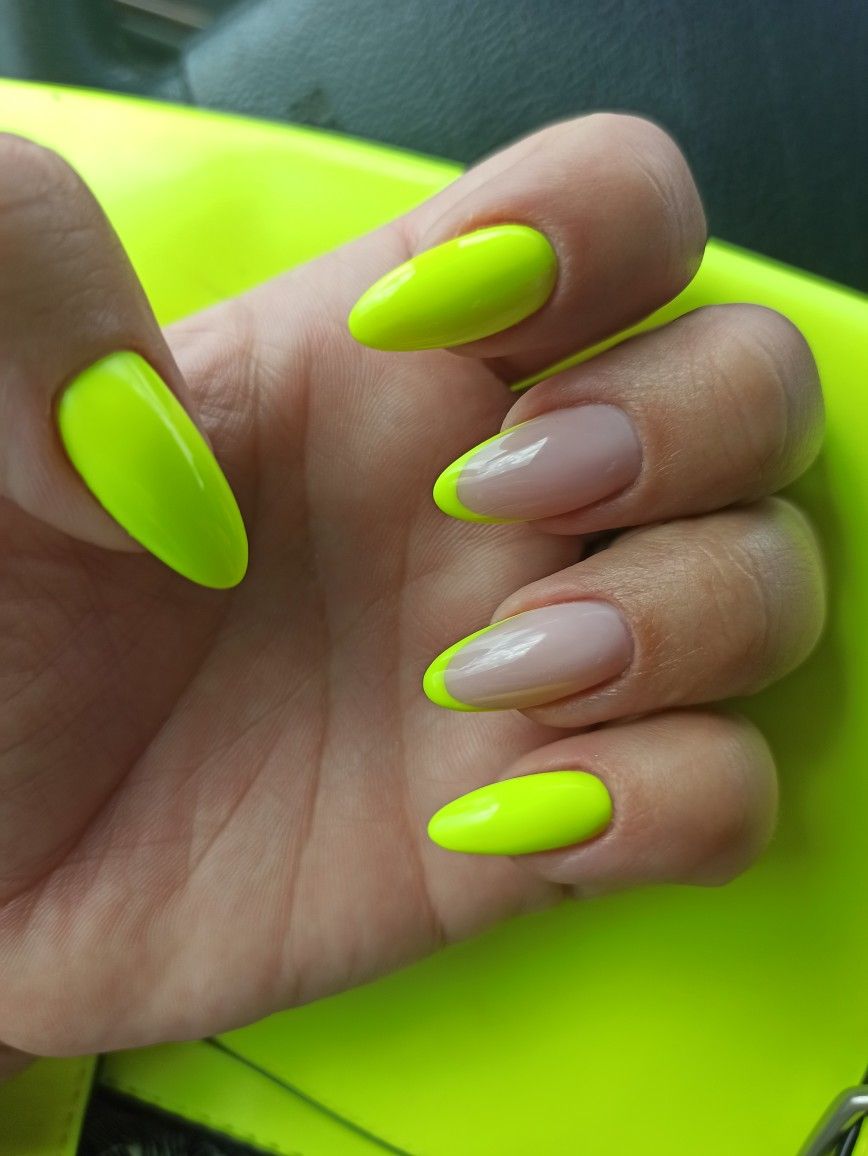 Νύχια Μαρτίου 2026: Τα σχέδια στο μανικιούρ που θα κλέψουν τις εντυπώσεις την Άνοιξη 2026