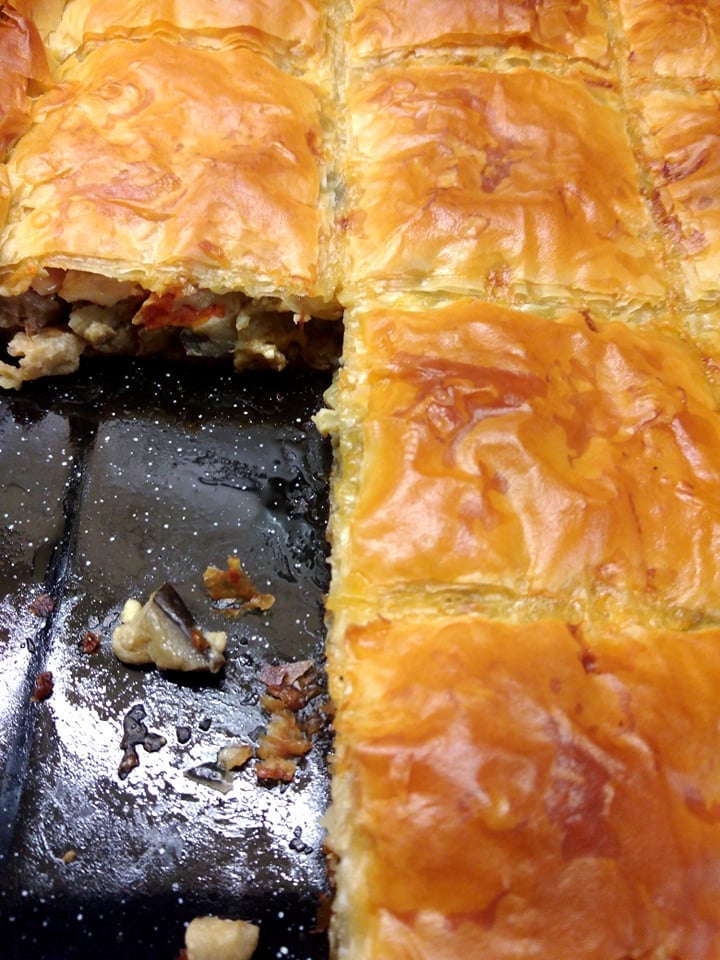 Πικάντικη-μελιτζανόπιτα-με φύλλο-κρούστας-συνταγή-