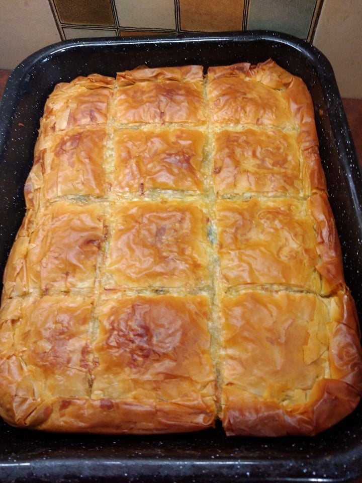 Πικάντικη-μελιτζανόπιτα-με φύλλο κρούστας-