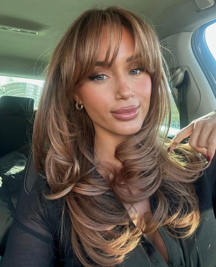 Ποιες είναι οι ιδανικές αφέλειες για το κάθε σχήμα προσώπου; αφτιαχτο