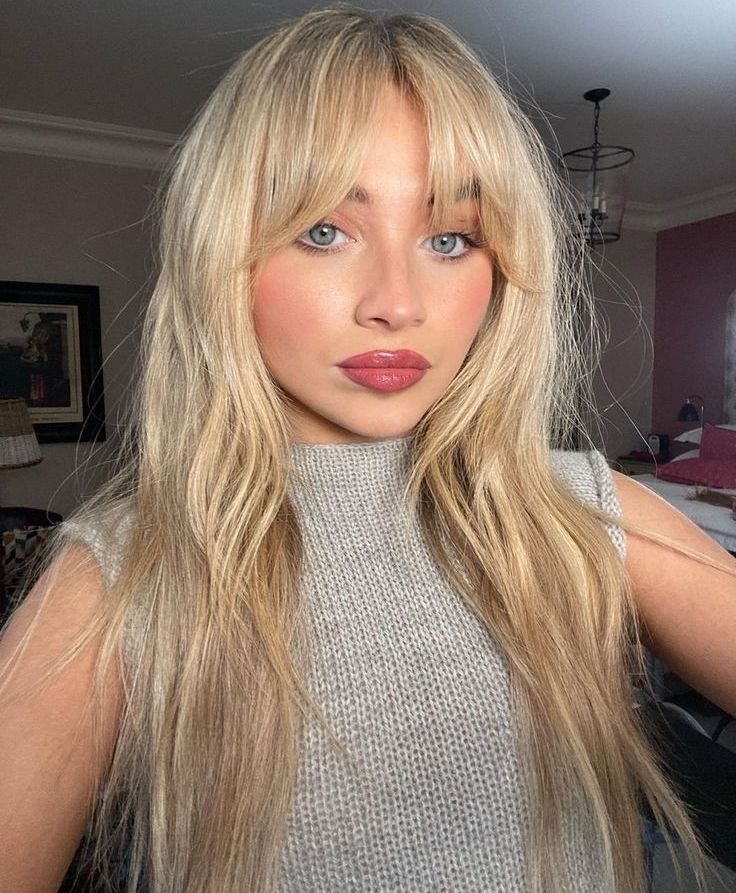 Ποιες είναι οι ιδανικές αφέλειες για το κάθε σχήμα προσώπου; αφτιαχτο