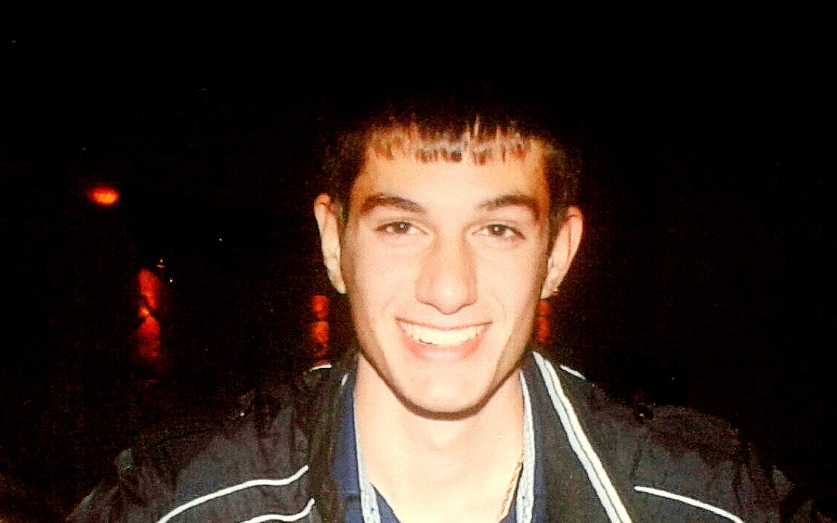 Σαν σήμερα χάθηκε ο Βαγγέλης Γιακουμάκης: Το παιδί που δεν μίλησε αλλά η σιωπή του ακούστηκε σε όλη την Ελλάδα