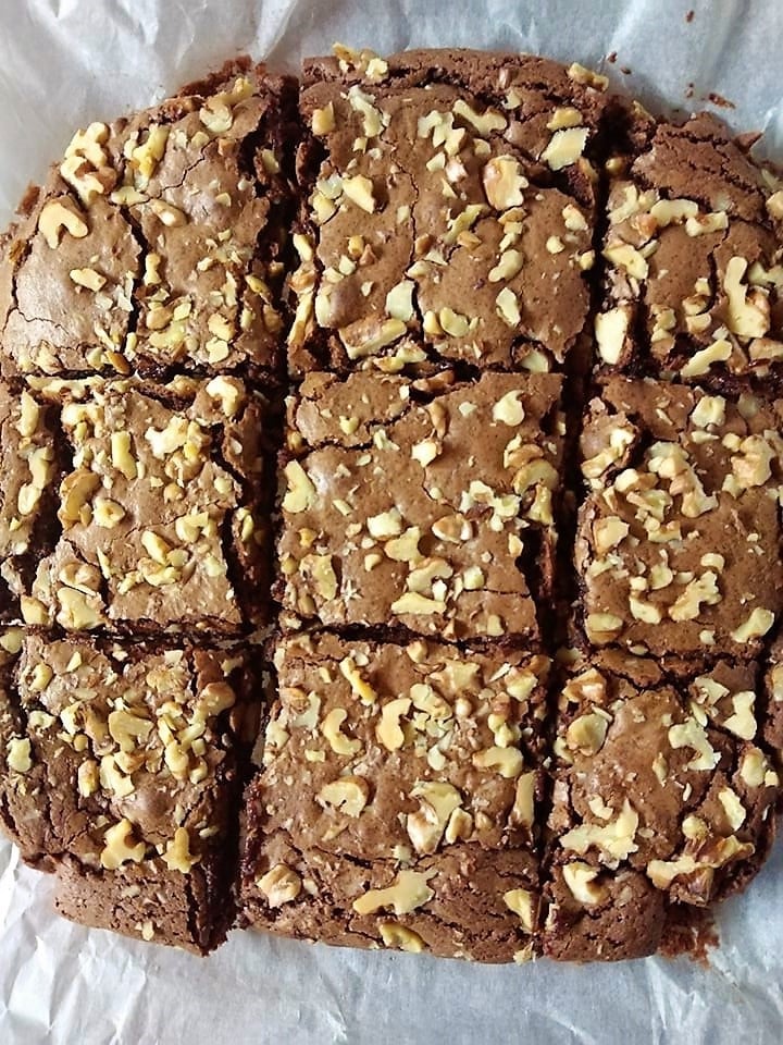 Σοκολατένιο-μπράουνι με ελαιόλαδο-