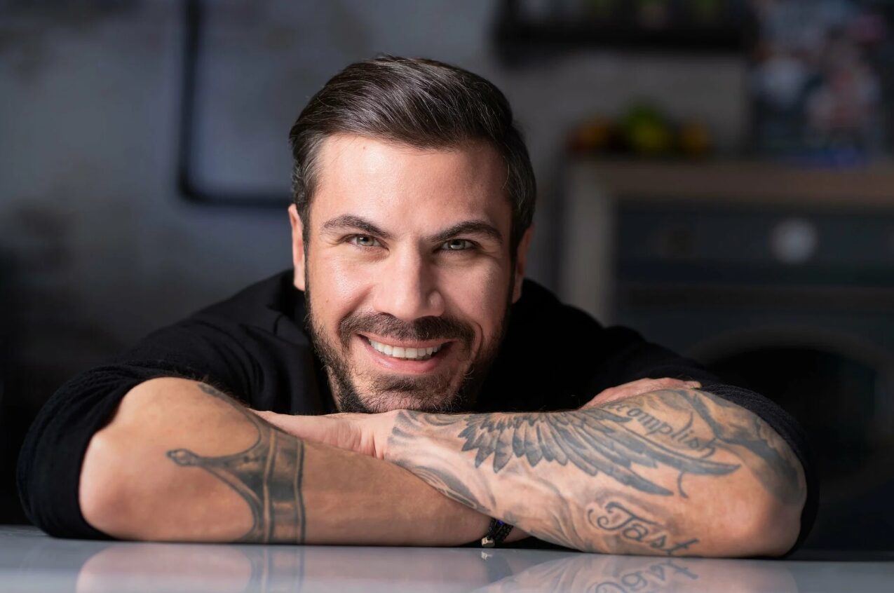 Σοβαρό ατύχημα για τον Άκη Πετρετζίκη