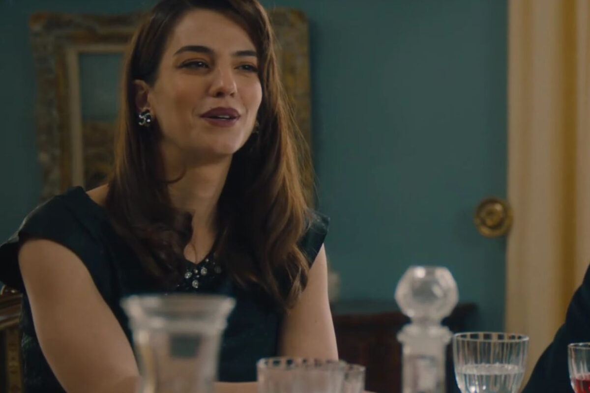 σπιτι διπλα στο ποταμι