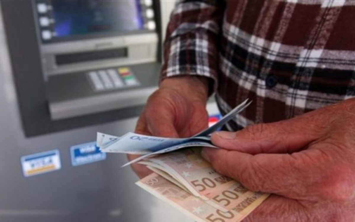 Συντάξεις Απριλίου 2026: Αναλυτικά οι ημερομηνίες πληρωμής των δικαιούχων