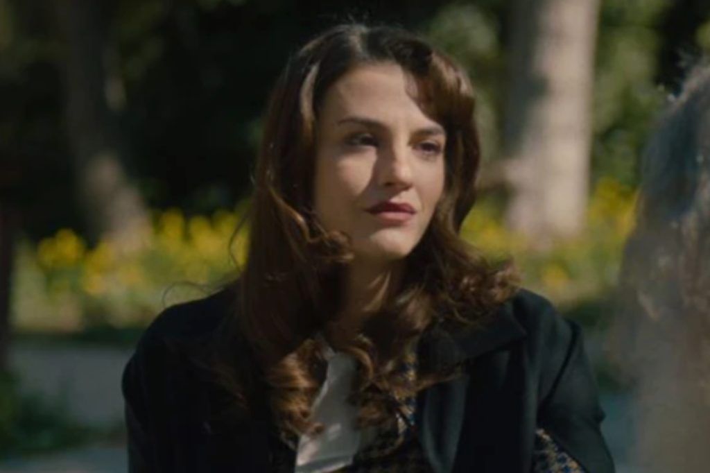 Το Σπίτι Δίπλα στο Ποτάμι: «Μην βγάλεις άχνα, θα σας σκοτώσω όλους» - Η Μελισσάνθη χάνει το μυαλό της