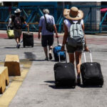 Τουρισμός για Όλους 2026: Πότε ανοίγουν οι αιτήσεις για το voucher διακοπών έως 600 ευρώ- Τι αλλάζει φέτος