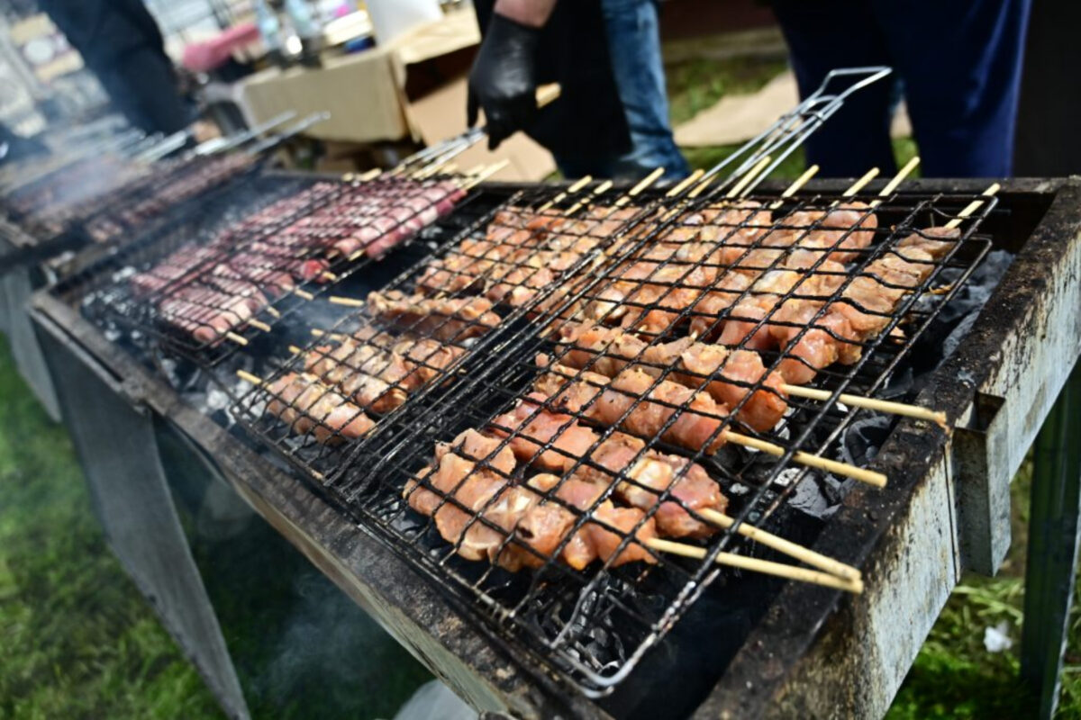 Τσικνοπέμπτη 2026: Αυτές τις ώρες δε θα βρέχει στην Αττική για να ψήσετε με άνεση - Η πρόγνωση του Γιώργου Τσατραφύλλια