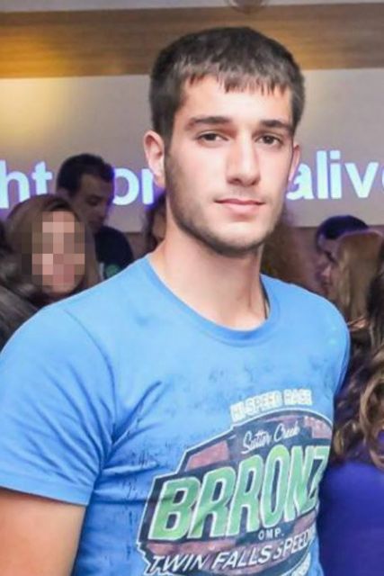 Βαγγέλης Γιακουμάκης: Το παιδί που δεν μίλησε αλλά η σιωπή του ακούστηκε σε όλη την Ελλάδα