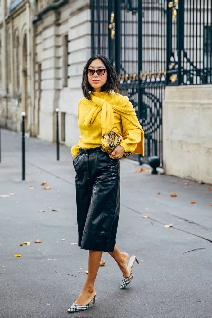 Capri pants: Ιδέες για ντύσιμο την Άνοιξη 2026 από τη δουλειά μέχρι τη βόλτα