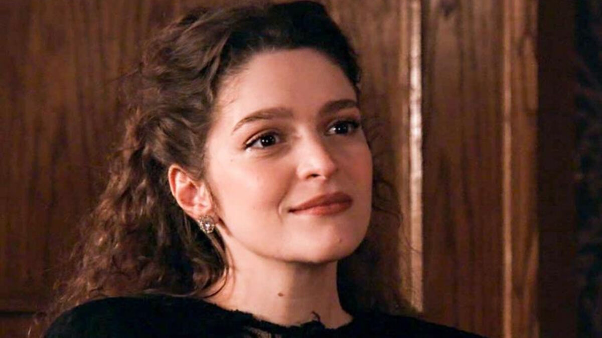 Grand Hotel: Η Αλίκη ξεγράφει τον Πέτρο και πέφτει στην αγκαλιά του Άρη