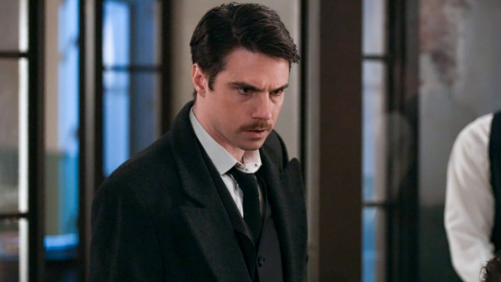 Grand Hotel Περιλήψεις