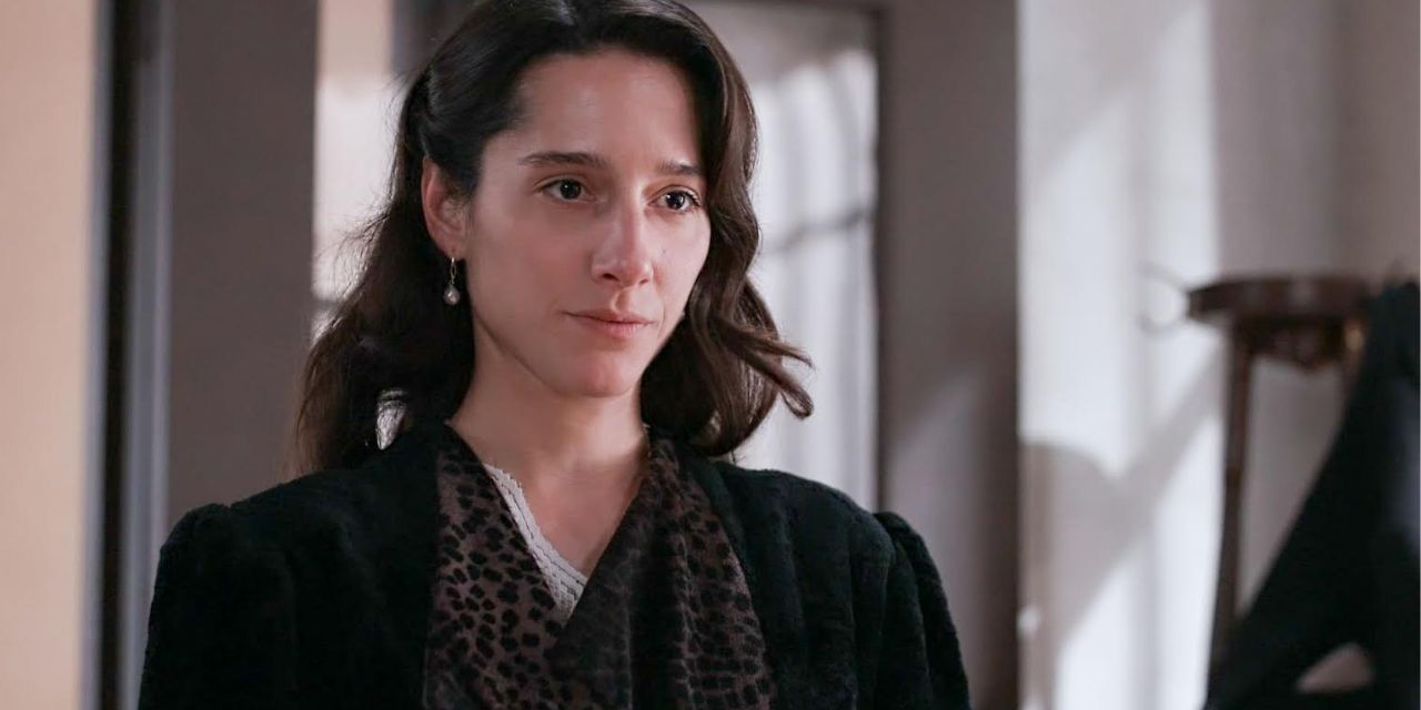 Grand hotel: Δέχεται την ανήθικη πρόταση που της κάνει και κυλιέται στον βούρκο