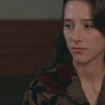 Grand hotel: Τη σαπίζουν στο ξύλο μέσα στο κελί της