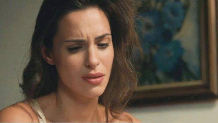 Porto Leone: Η Άντζελα μπλέκει τον Καπετανάκο στα πλοκάμια της για να τον εκδικηθεί