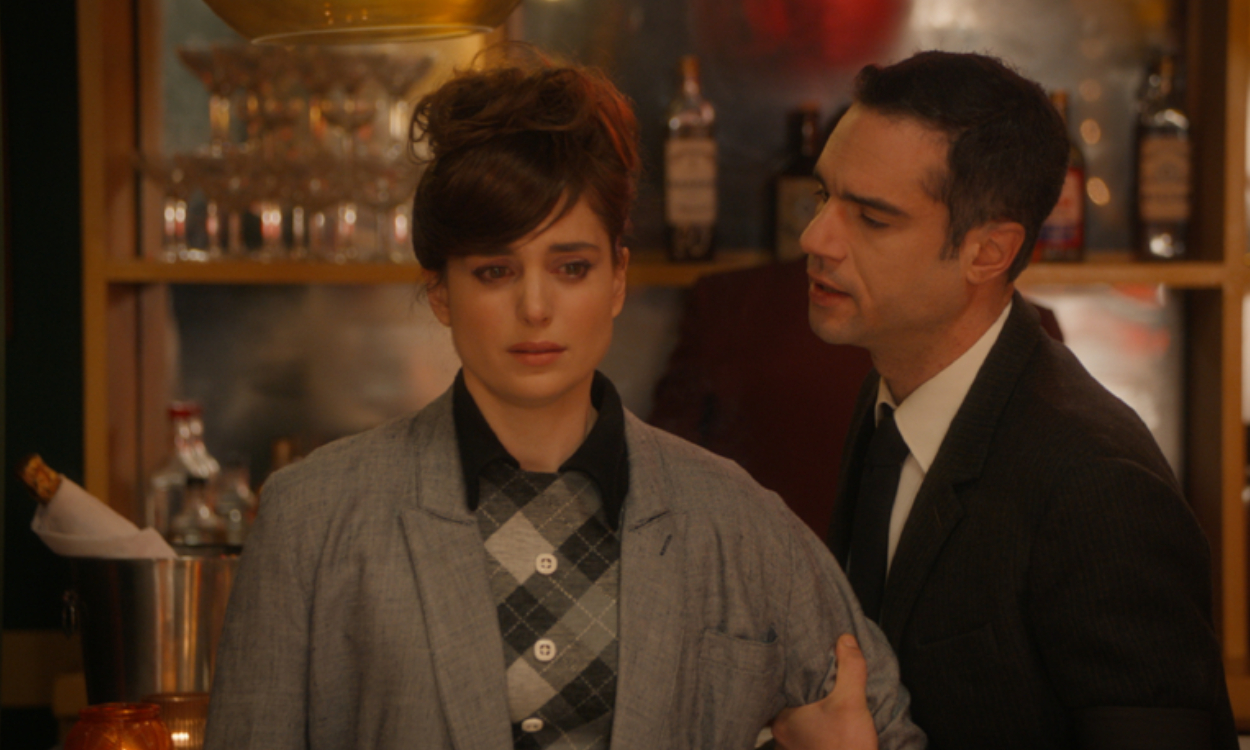 Porto Leone: Η Κοραλία μπλέκει την Βούλα στα ναρκωτικά και την διαλύει