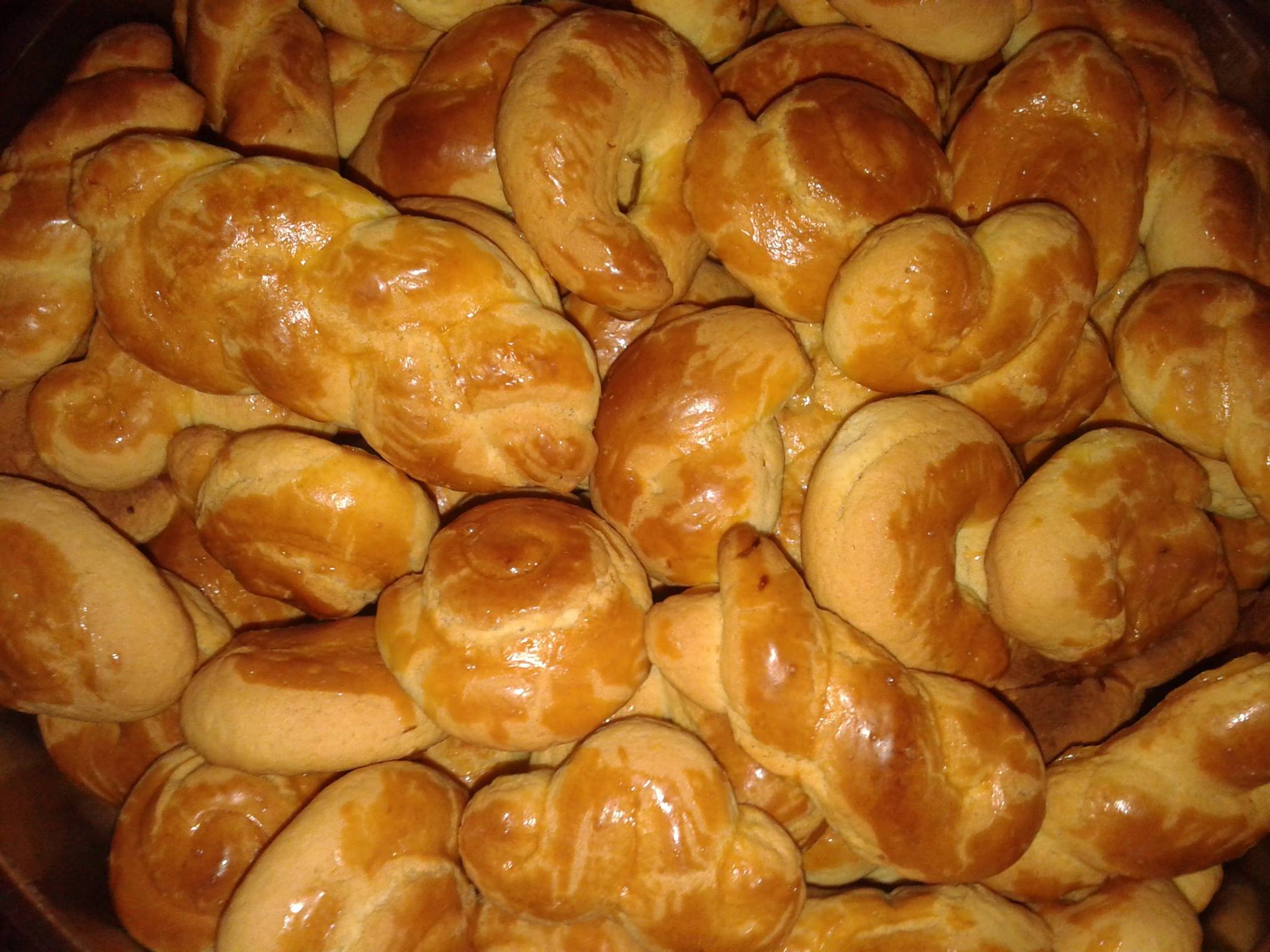 Αφράτα Πασχαλινά κουλουράκια με την αυθεντική συνταγή της γιαγιάς