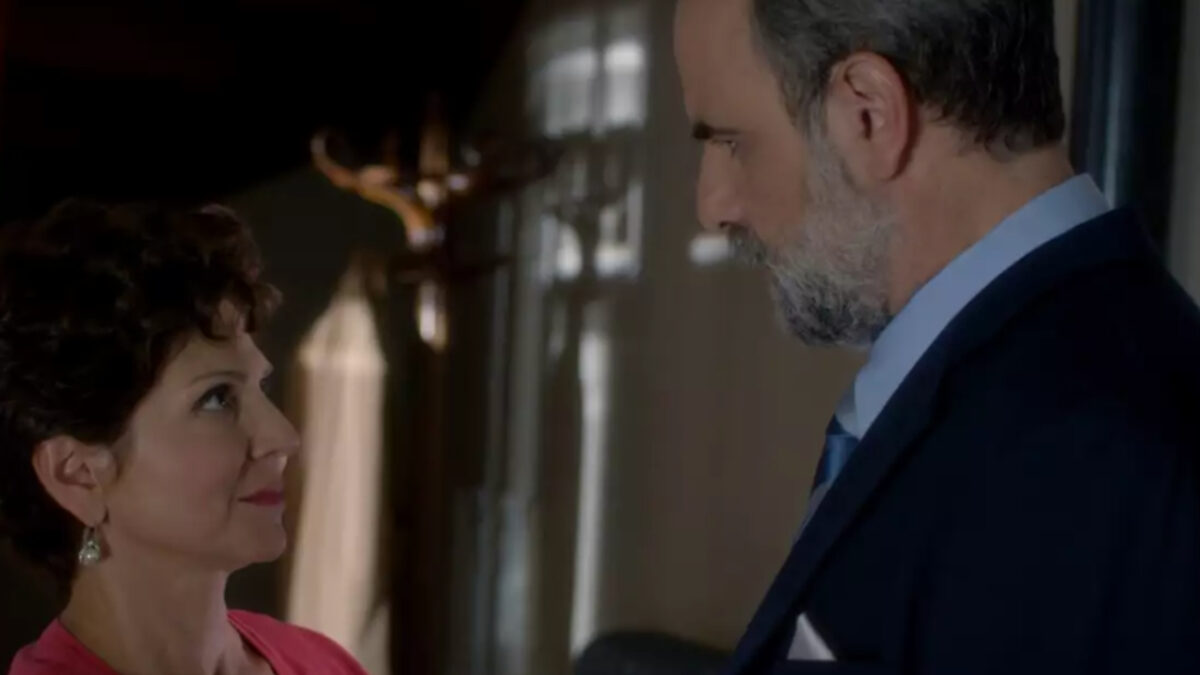 Άγιος έρωτας : Δεν αντέχει να τον βλέπει άλλο να καταστρέφει ζωές και τον τελειώνει