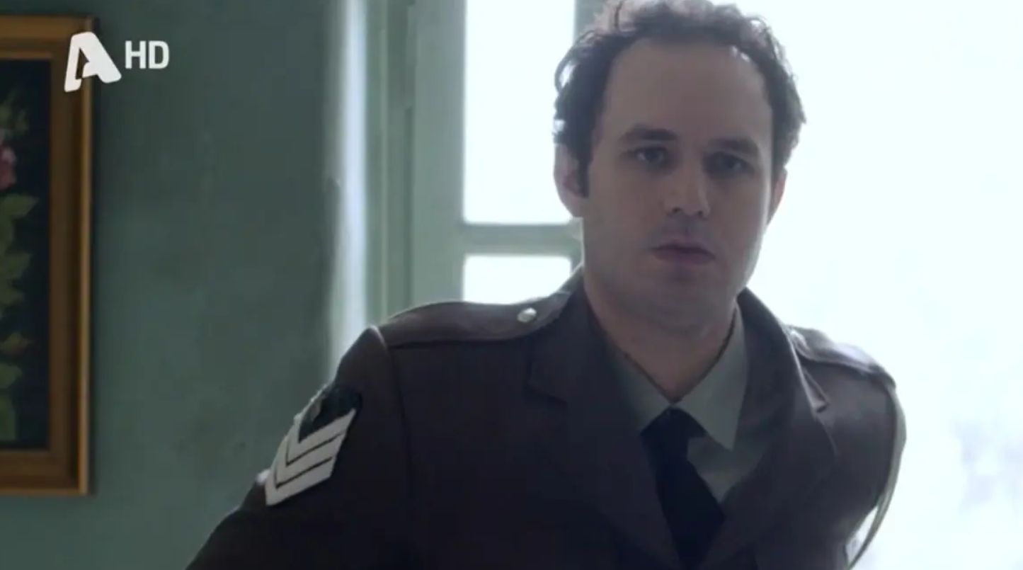 Άγιος Έρωτας: Ο Νικηφόρος κακοποιεί βάναυσα την Άννα για να της αλλάξει γνώμη για την Ελένη