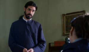 Άγιος έρωτας: Ο πατήρ Νικόλαος κυνηγά να προλάβει το κακό αλλά είναι πολύ αργά