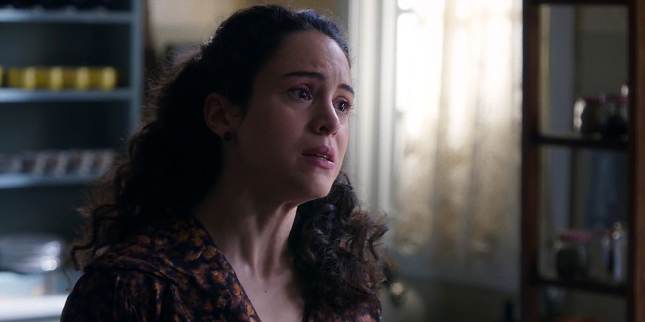 Άγιος Έρωτας: Τη σημαδεύει με το όπλο και όλοι παγώνουν - «Θα σε σκοτώσω»