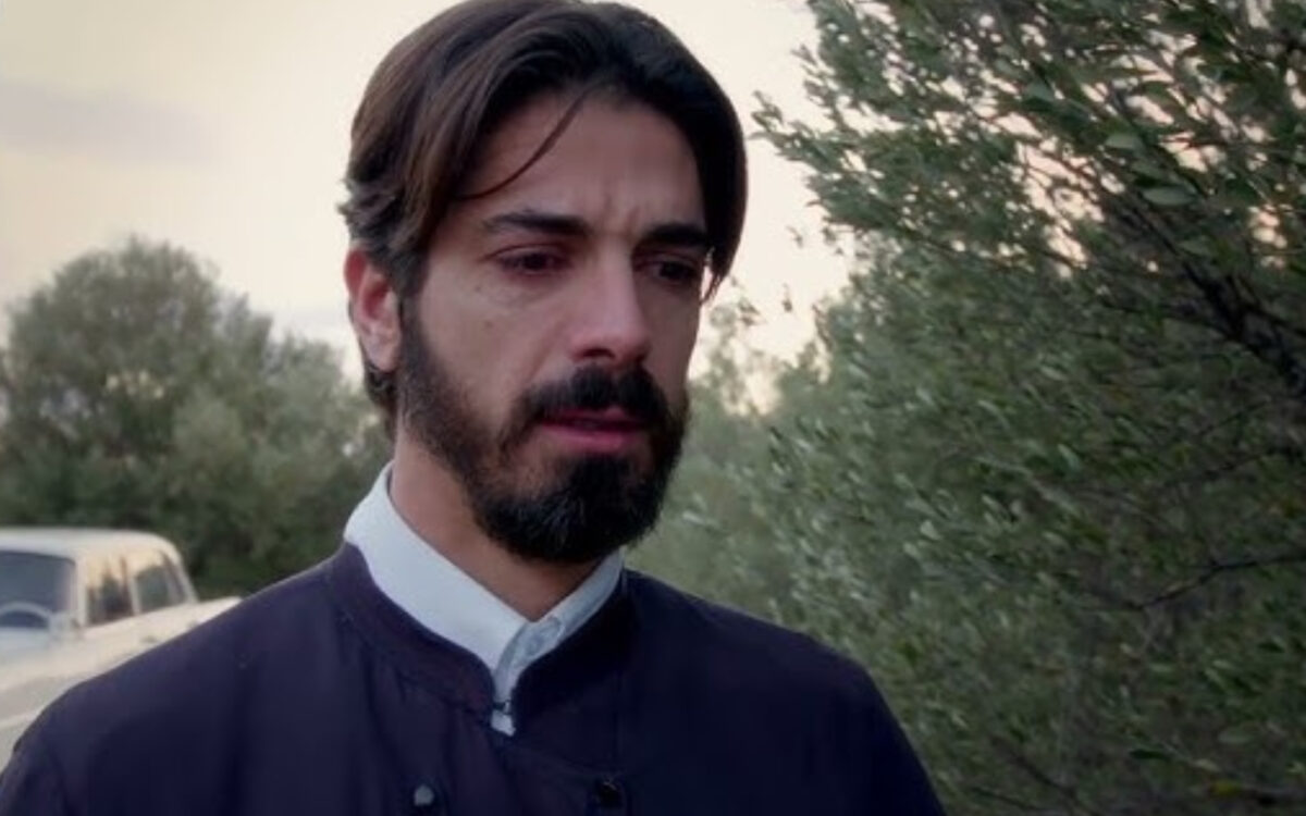 Άγιος έρωτας : Τον αφήνουν αιμόφυρτο και ημιθανή και εξαφανίζονται