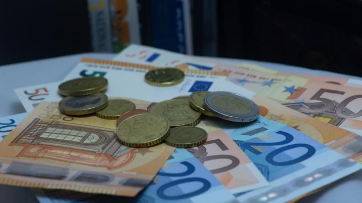 ΔΥΠΑ Voucher 750 ευρώ:  Τι πρέπει να προσέξετε στην αίτηση και τα δικαιολογητικά που απαιτούνται