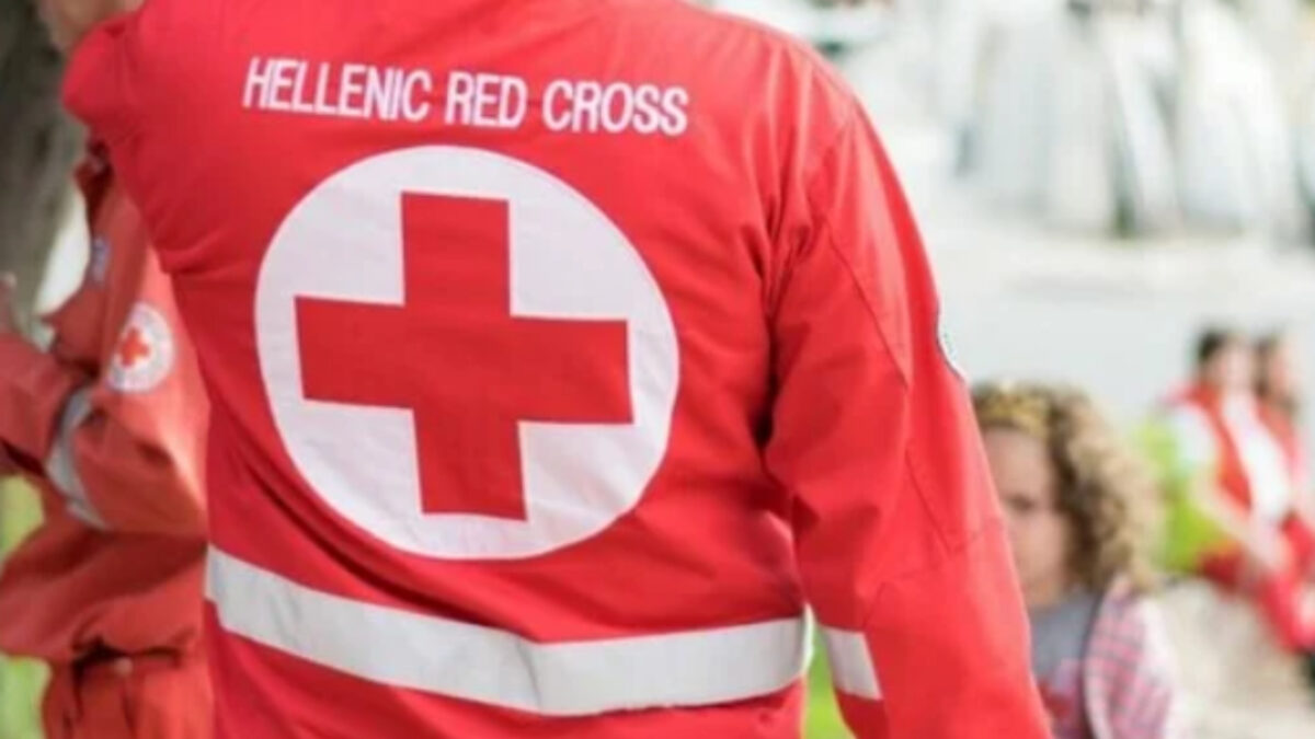 Ελληνικός Ερυθρός Σταυρός: Τί πρέπει να περιλαμβάνει ένα βαλιτσάκι έκτακτης ανάγκης